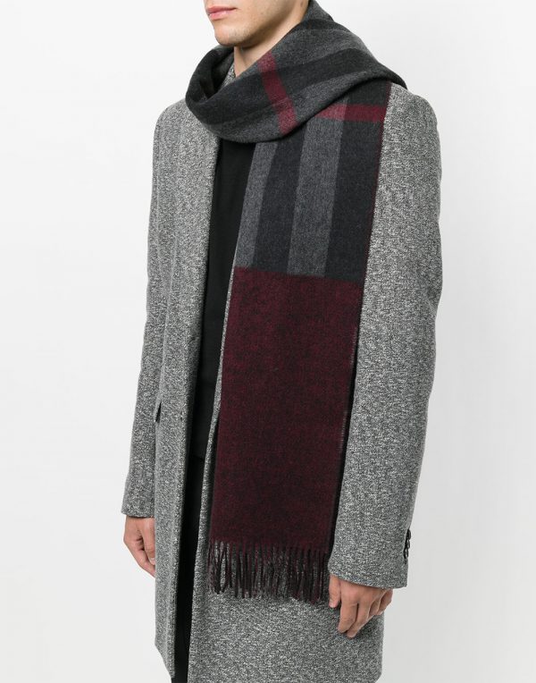 Cashmere oversize check scarf