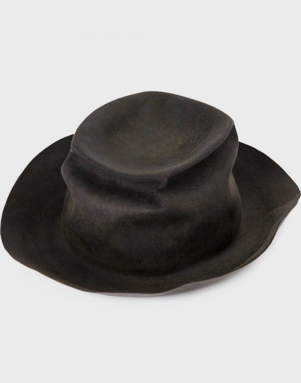 Distressed top hat