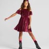 Girls’ Cold Shoulder Velvet Dress – Burgundy